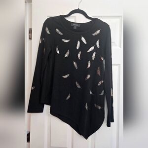 Karen Kane Black Long Sleeve Feather Print Top